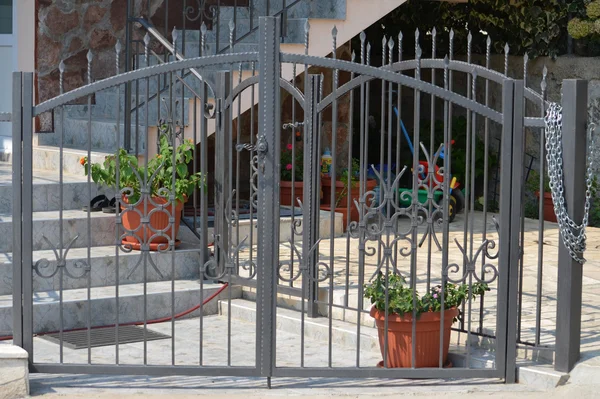 Kapı