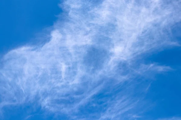 Torbellino Caprichoso Nubes Cielo Azul Foto Alta Calidad — Foto de Stock