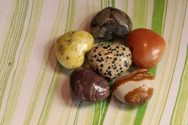 Pedra Forma Coração Colorido Rochas Círculo Foto Alta Qualidade — Fotografia de Stock