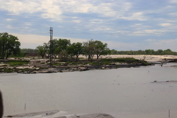Spencer Dam Nebraska, 26 Mayıs 2019 Baraj yıkıldıktan sonra Boyd County ve Holt County Spencer Nebraska yakınlarında 281 karayolu ile 