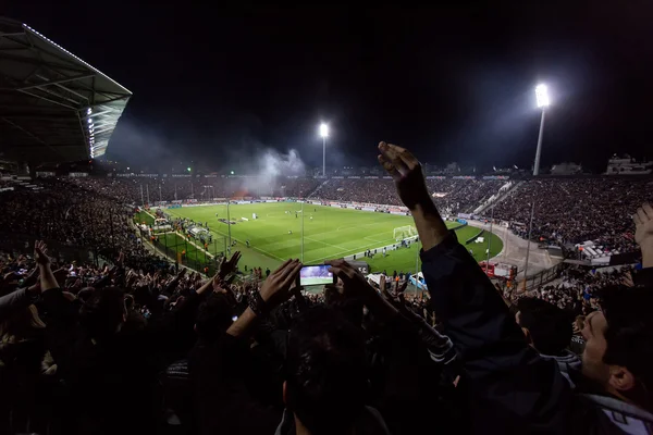 Widok na Toumba stadion pełen fanów Paok — Zdjęcie stockowe