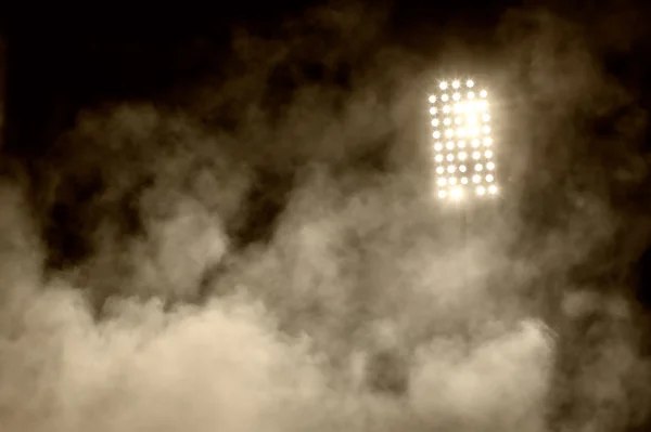 Stadionbeleuchtung und Rauch — Stockfoto