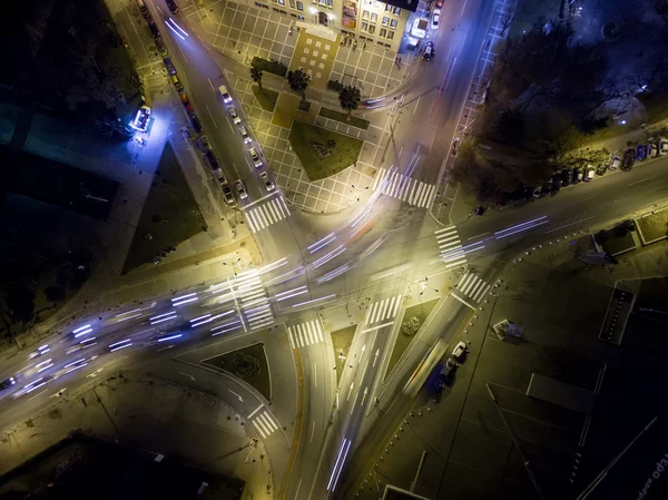 Aerial view of cross road in Thessaloniki at night, Greece. — Stock Photo, Image