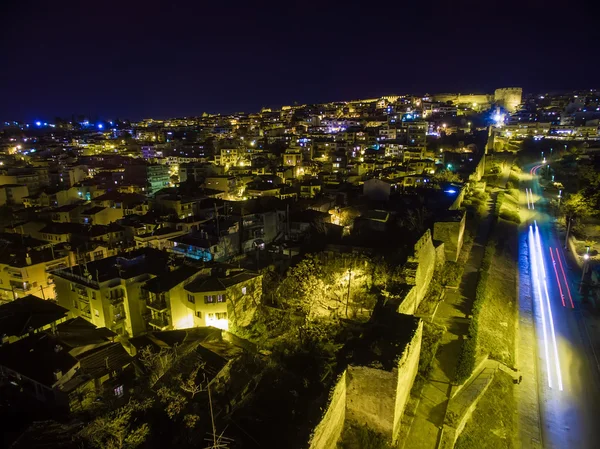 Vista aérea de la ciudad de Tesalónica por la noche —  Fotos de Stock