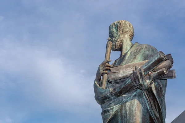 Statue des Aristoteles, eines großen griechischen Philosophen — Stockfoto