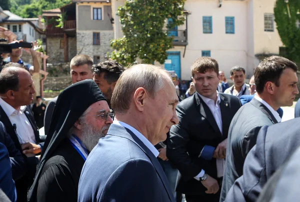 Президент Росії Володимир Путін під час візиту до монастирських — стокове фото