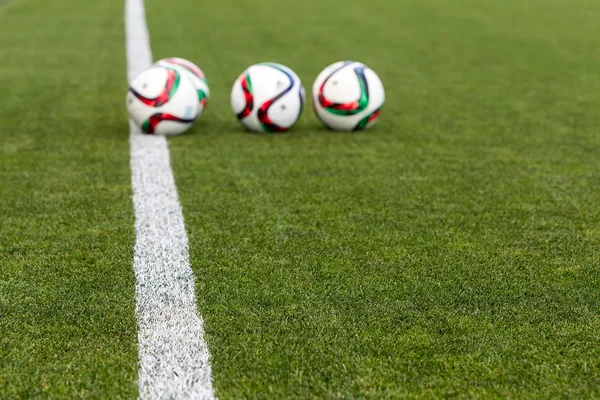 Balón de la Superliga griega en el campo — Foto de Stock