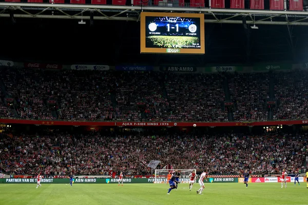 Vista interior do Estádio Amsterdam Arena completo — Fotografia de Stock