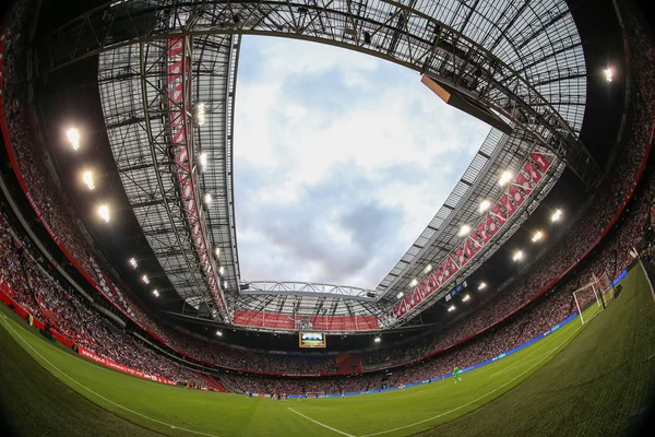 Tam Amsterdam Arena Stadyumu Iç görünümü
