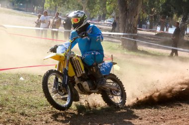  4 yarış motocross scrabble Güney Yunanistan