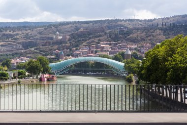 Barış Köprüsü Tiflis, Geaorgia