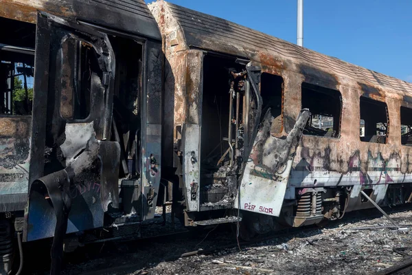 Thessaloniki Griechenland Mai 2021 Bahnhof Von Thessaloniki Brannten Verlassene Waggons — Stockfoto