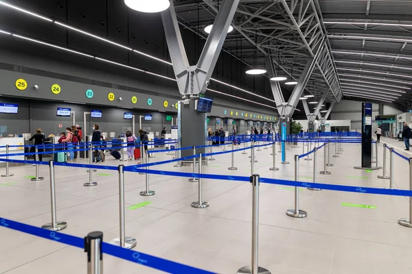 Salónica Grécia Abril 2021 Interior Novo Terminal Aeroporto Internacional Thessaloniki — Fotografia de Stock