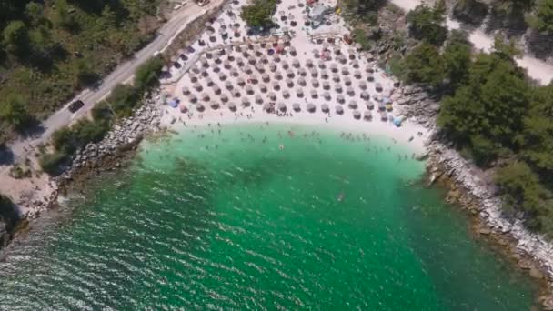 Playa Mármol Isla Tasos Grecia Julio 2021 Vista Desde Arriba — Vídeos de Stock