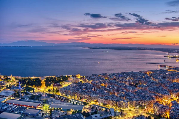 Luchtfoto Van Stad Thessaloniki Bij Zonsondergang Thessaloniki Één Grootste Stad — Stockfoto