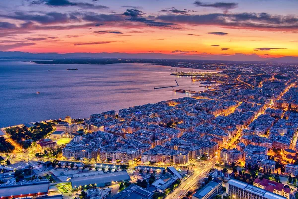 Luchtfoto Van Stad Thessaloniki Bij Zonsondergang Thessaloniki Één Grootste Stad — Stockfoto