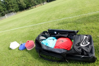 Futbol (futbol) eğitim donanımları yanında takım çantası
