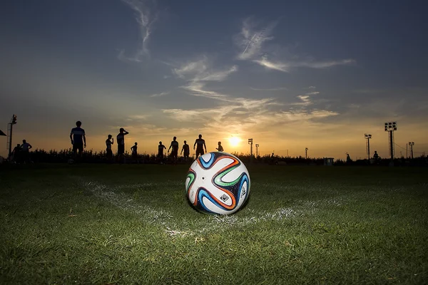 Řecká liga Brazuca (Mundial) míč na hřišti během — Stock fotografie