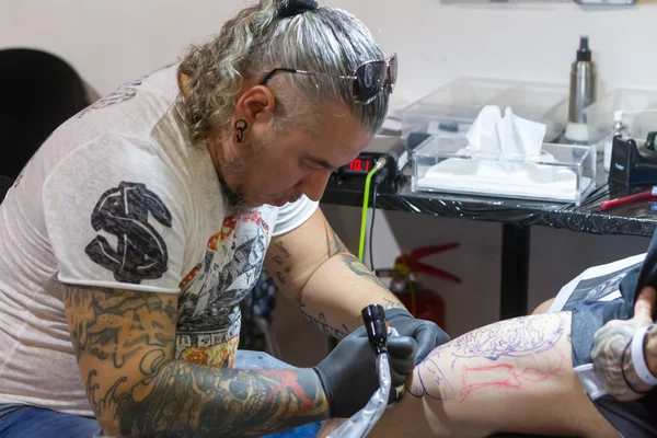 1ste thessaloniki internationale tattoo Conventie — Stockfoto