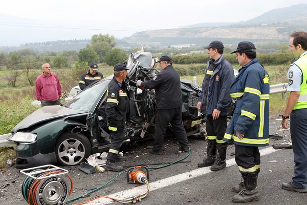 Large truck crashed into a number of cars and 4 people were kil — Stock Photo, Image