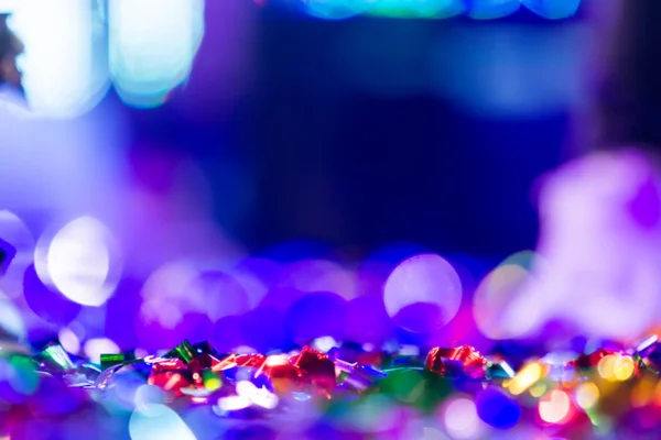 Illuminazione da concerto di intrattenimento sfocata sul palco, bokeh . — Foto Stock