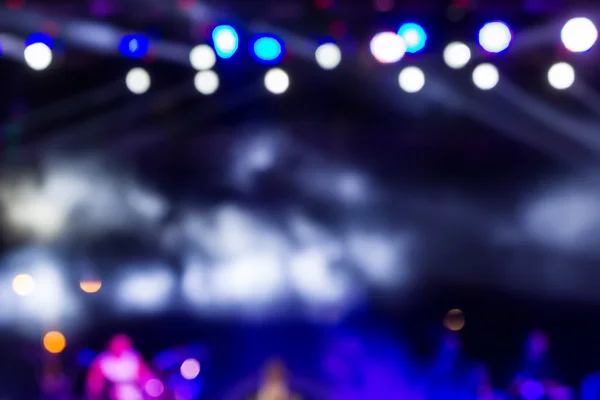 Defocused entertainment concert lighting on stage, bokeh. — Stock Photo, Image