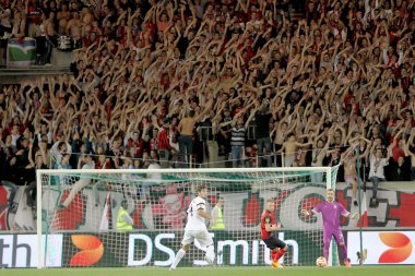 EA Guingamp rakip Paok Fc Avrupa Ligi