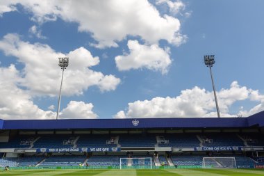 QPR rakip Paok dostu oyun