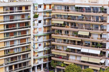 Modern apartmanlar Yunanistan. Bina daire