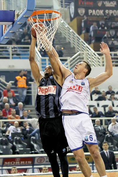 PAOK Thessaloniki vs Buducnost Voli Podgorica Eurocup juego — Foto de Stock