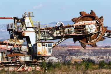 İş yerinizde bir linyit çukur benim zekâ dev bir kova tekerlekli ekskavatör