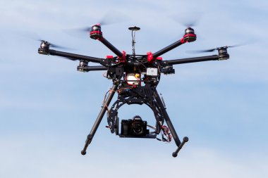 İle DJI indeks işlem S900 robot uçuş takılı bir sony ile A7 Edition dijital