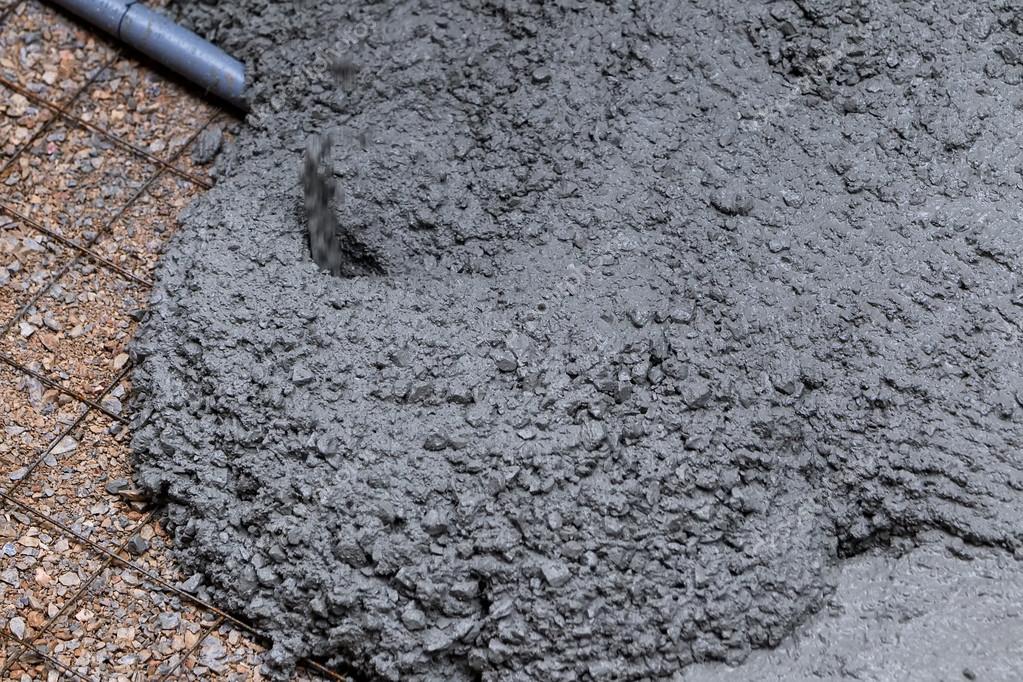 Pouring cement during sidewalk upgrade — Stock Photo © vverve 65214423