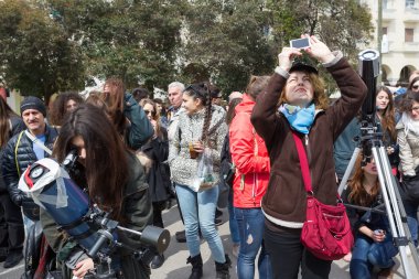 Yunanistan Probleminin Tekrar kısmi güneş tutulması