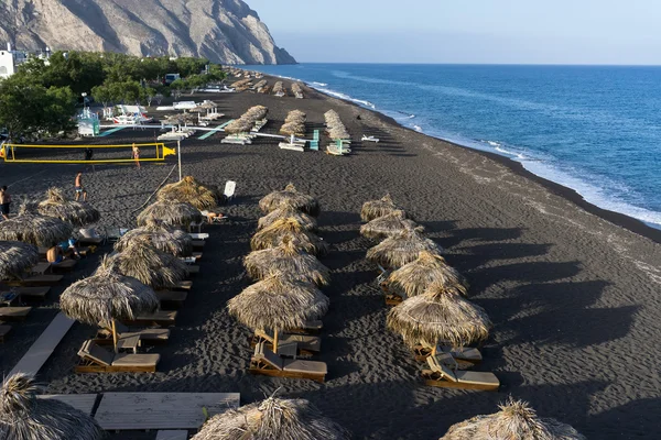 Perissa beach in Santorini — Stock Photo, Image