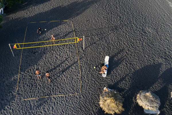 サントリーニ島のペリッサ ビーチの平面図 — ストック写真