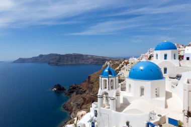 mavi ve beyaz oia Köyü santorini Adası Kilisesi. Yunanistan