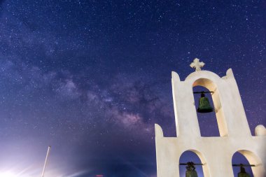 Samanyolu Santorini Adası Yunanistan üzerinden. Resim ile çekilen 
