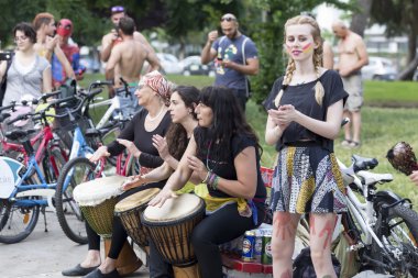 8 dünya çıplak Bisiklet.