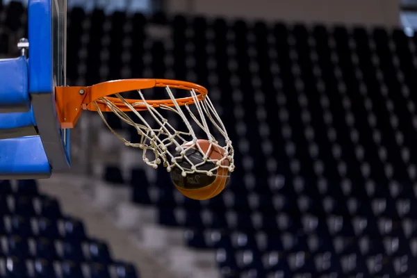 ARIS VS PAOK GREEK BASKET LEAGUE — ストック写真