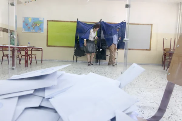 Греки голосувати в порятунку референдум — стокове фото