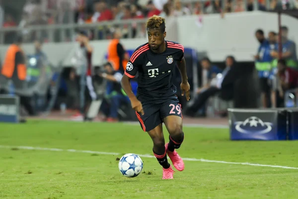 Kingsley Coman during the UEFA Champions League game between Oly — Stock Photo, Image