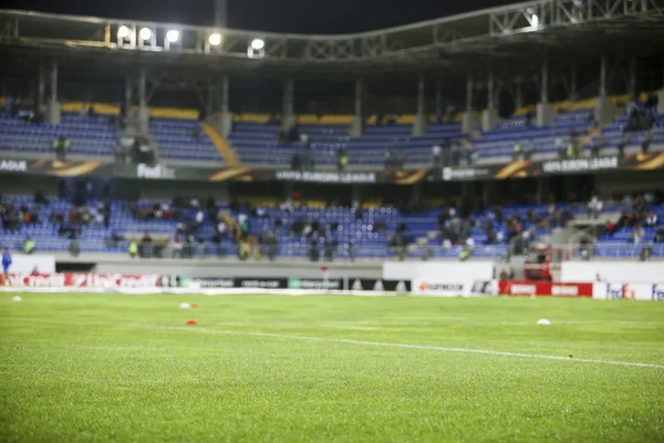 Verschwommenes Bild eines Fußballfeldes, Verwendung als Hintergrund. — Stockfoto