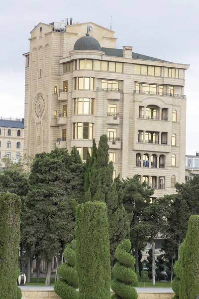 Vista da arquitetura e edifícios em Baku, no Azerbaijão . — Fotografia de Stock