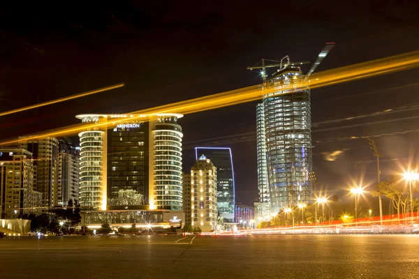 City view of the capital of Azerbaijan, Baku at night, in Azerba — Stock Photo, Image