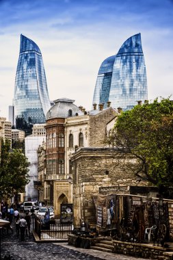 Icheri (eski şehir) – Şirvanşahlar Sarayı ve Bakü, Azerbaija alev kuleleri