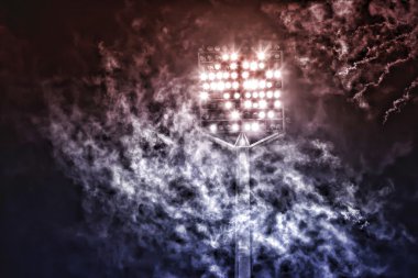 stadyum ışıkları ve duman