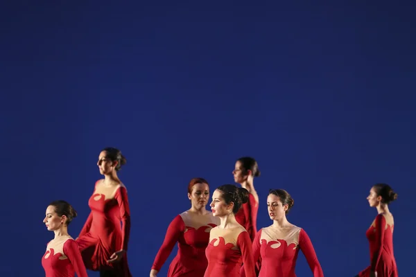 Unidentified dancers of dance school during performances ballet — Stock Photo, Image