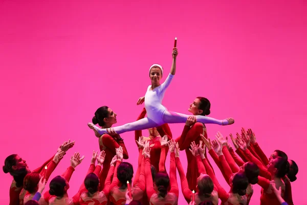 Unidentified dancers of dance school during performances ballet — Stock Photo, Image