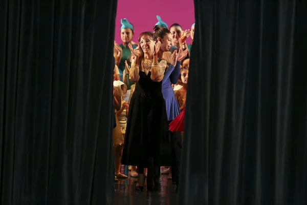 Unidentified dancers of dance school during performances ballet — Stock Photo, Image